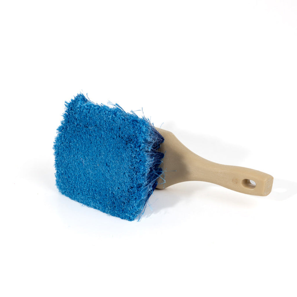 Blue Medium Soft Flagged Polystyrene Utility Brush With Handle for Automotive Wheels, Chassis, Exhaust Pipes, Gutters and Siding